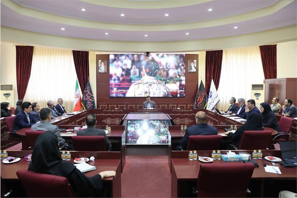فدراسیون آمادگی جسمانی و تندرستی، وزارت ورزش و جوانان، احمد دنیامالی